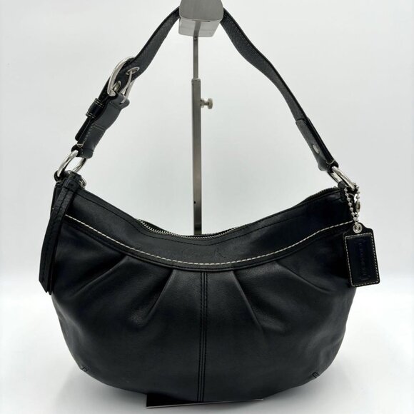 Like New Vintage Coach Soho Pleated Black Leather Hobo Shoulder Bag Purse